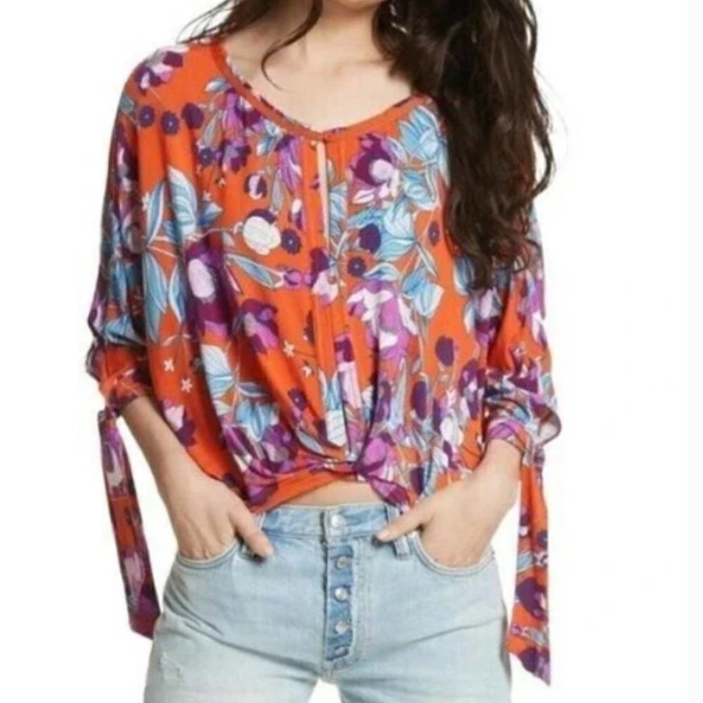 Free People Keepin On Blouse Women Size M Orange Stretch Knit Cross Over‎